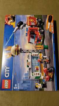 Lego City 60214 Straż pożarna