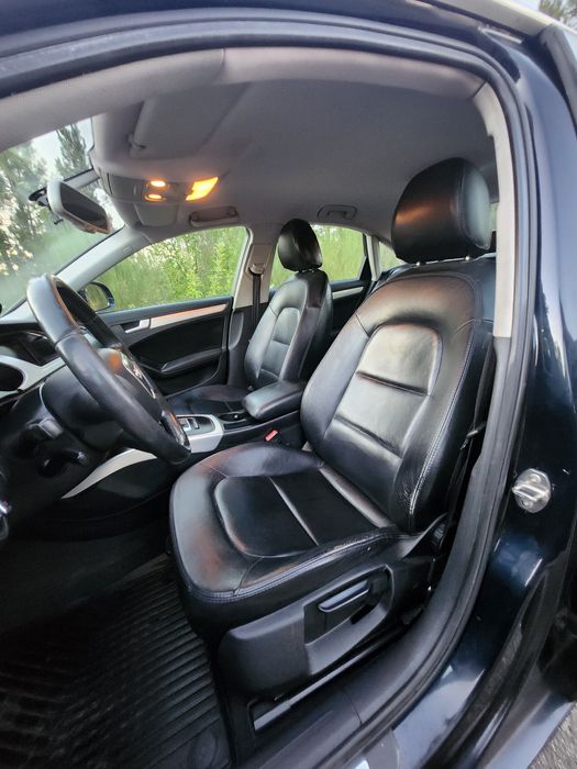 Audi A4 2.0 TDi automático 18 meses de garantia