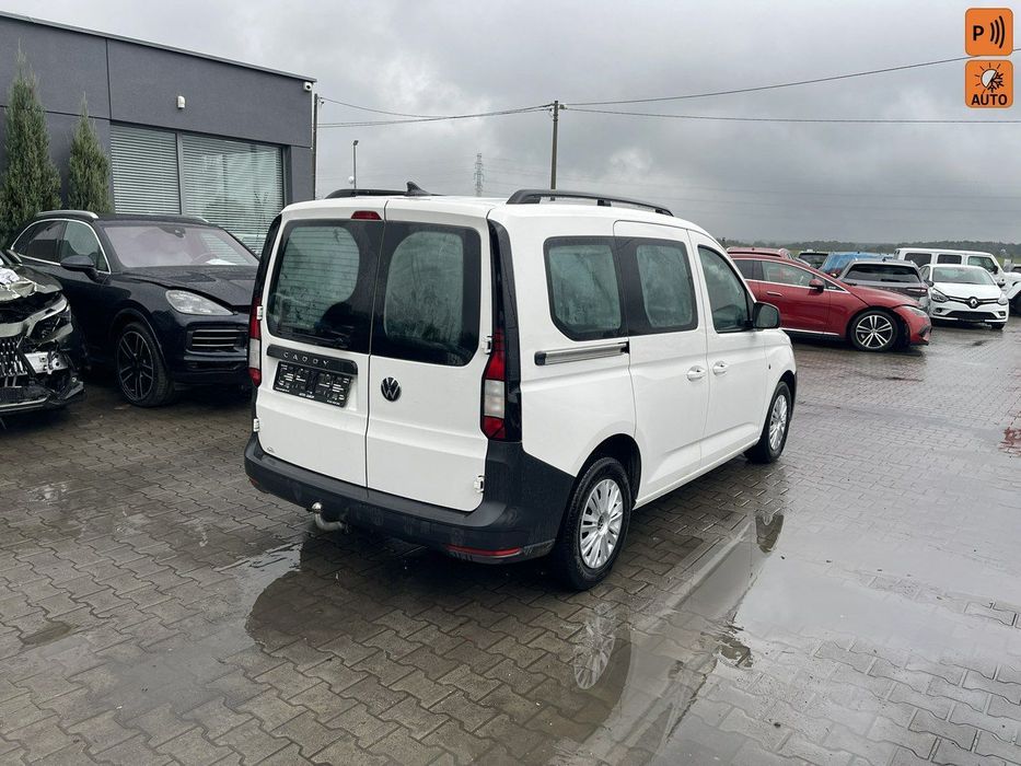 Volkswagen Caddy Klimatronik 5 osobowy Hak