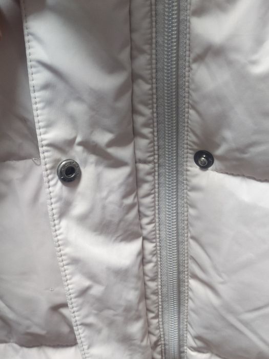 Жіночий пуховик peak