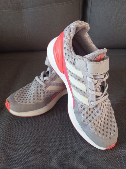 Оригінальні кросівки adidas (кроссовки, кросовки)