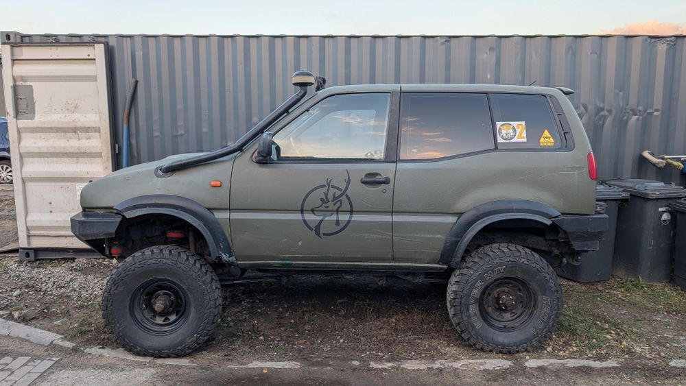 Nissan Terrano sztywne mosty portalowe Uaz afgan Afgany zwolnice