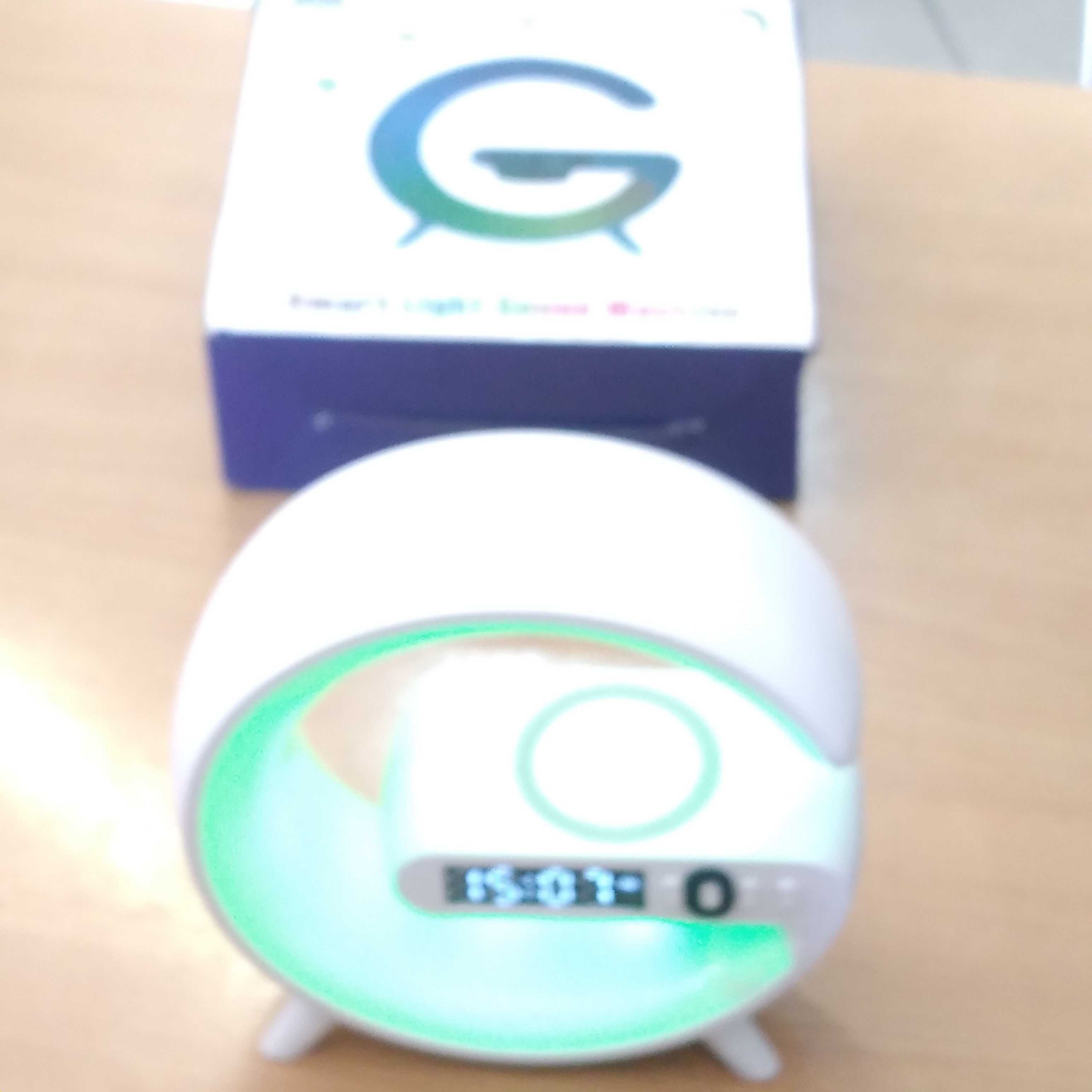 Lampka LED + zegarek + ładowarka telefonu Bluetooth / Polecam /