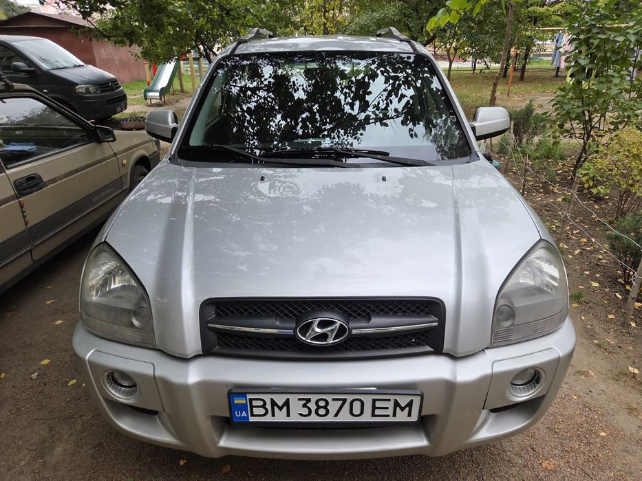 Hyundai Tucson 2008 2.0 на тимчасовій для ЗСУреєстрації.