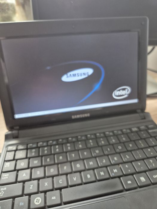 Notebook laptop samsung np-n102s sprawny