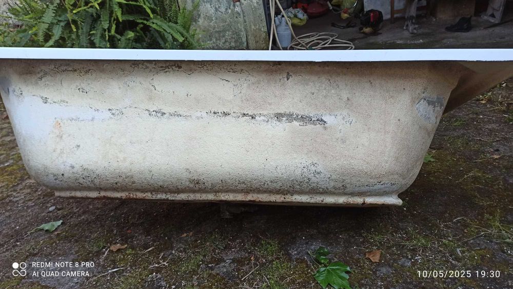 Banheira em acrílico e resguardo