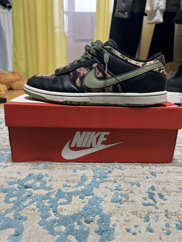 nike dunk black camo