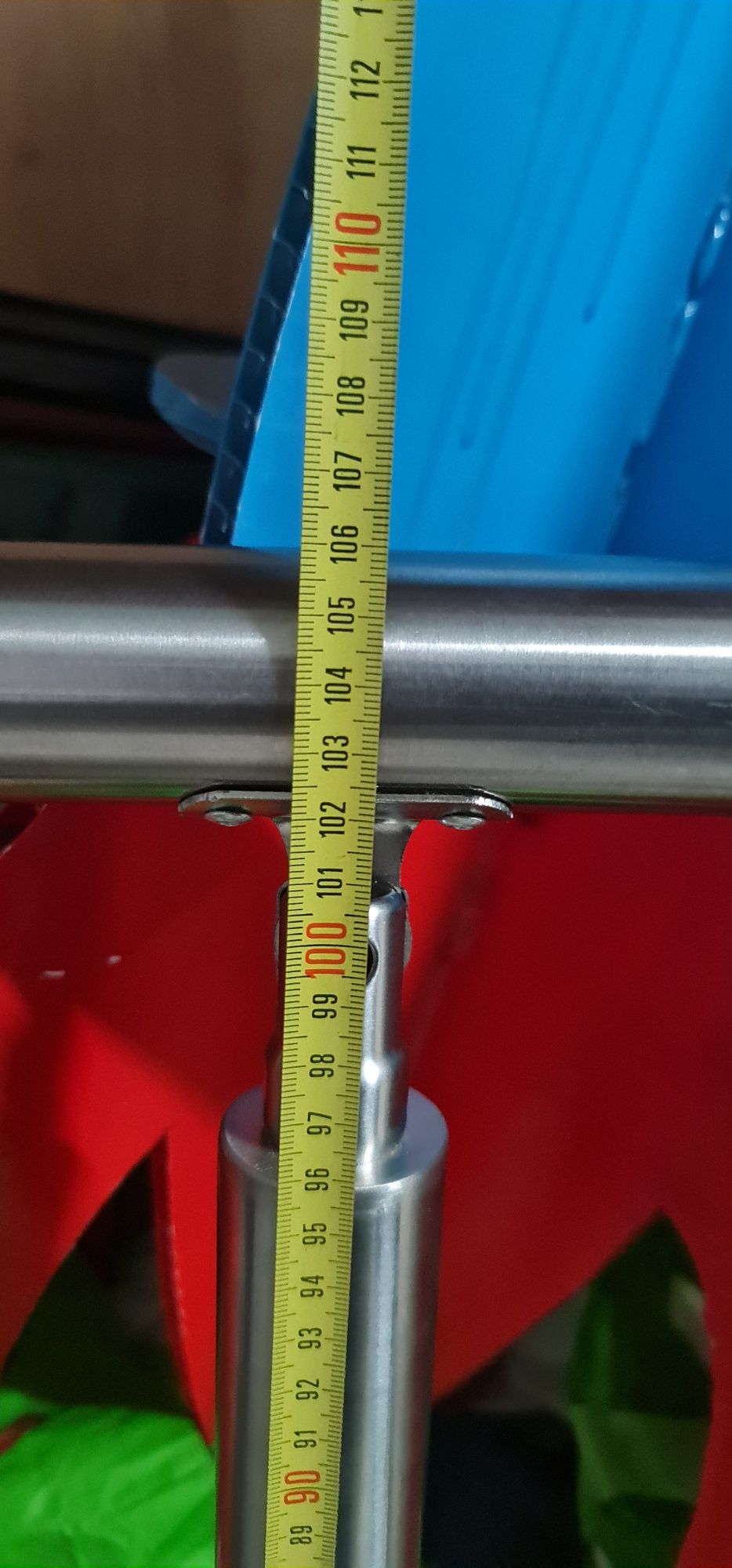 Corrimão em Inox 106 X 80 cm