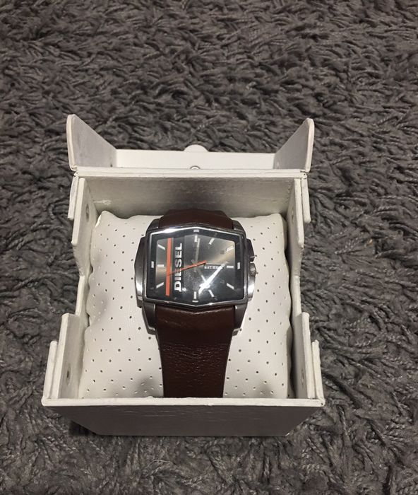 Diesel oryginalny zegarek męski na pasku brązowy pasek skóra