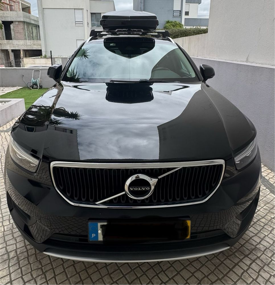 Volvo XC40 D3 Momentum 2.0 Litros, 150 Cv, Caixa automatica