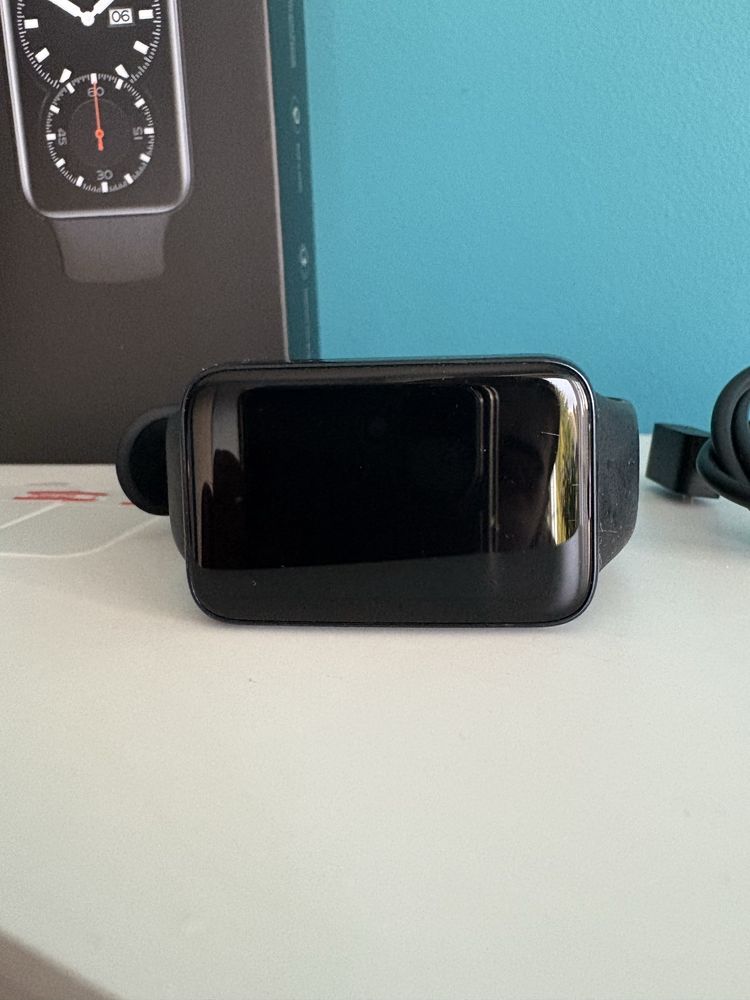 Smartband Xiaomi Mi Band 7 Pro czarny + 3 folie ochrone