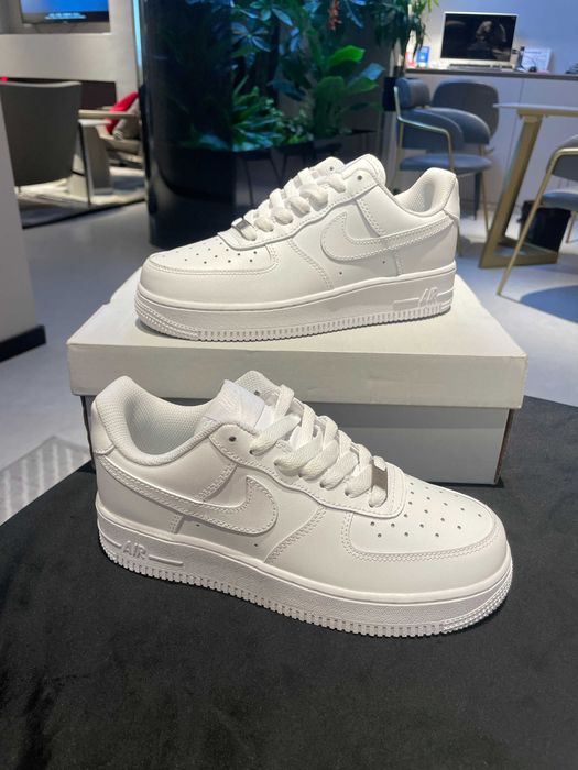 unisex Low Nike Biały damskie Trampki Nowy z metką R.40