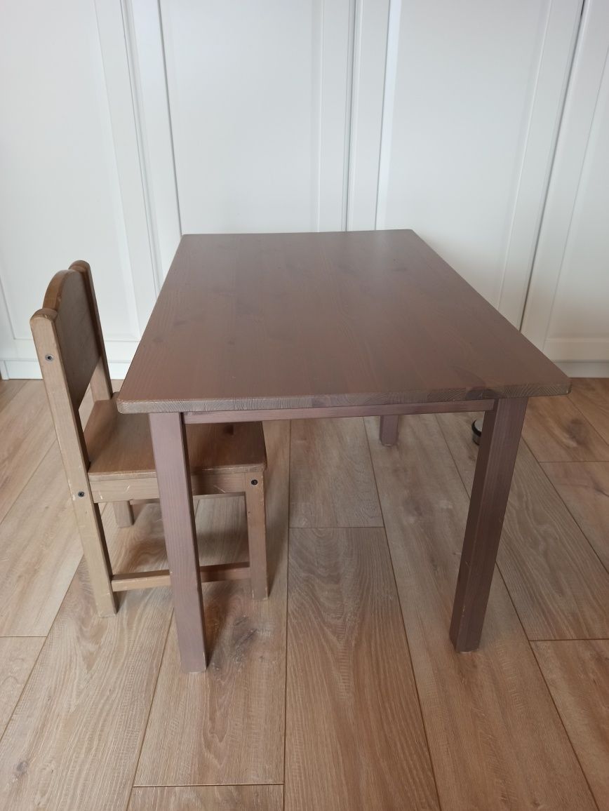Stolik z krzesełkiem IKEA sundvik