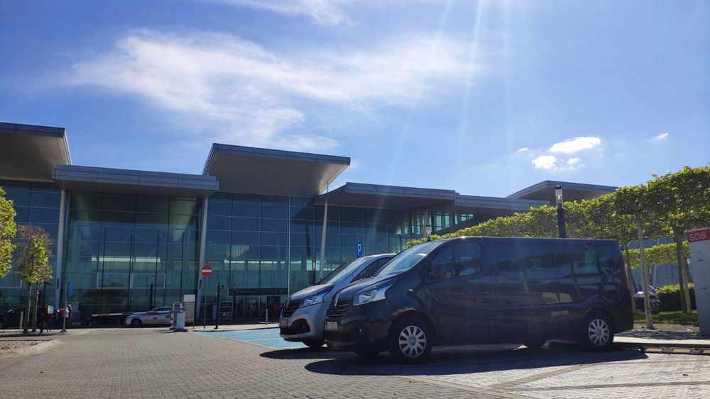 Najtańszy transport na lotniska m.in. Katowice,Wrocław,Kraków,Warszawa