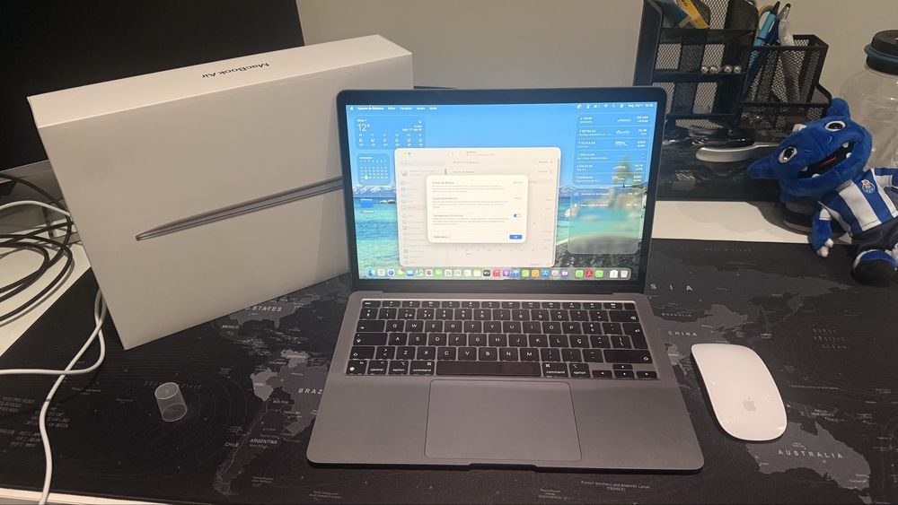 MacBook Air 13” M1 – 8GB / 256GB – Space Gray – Impecável!