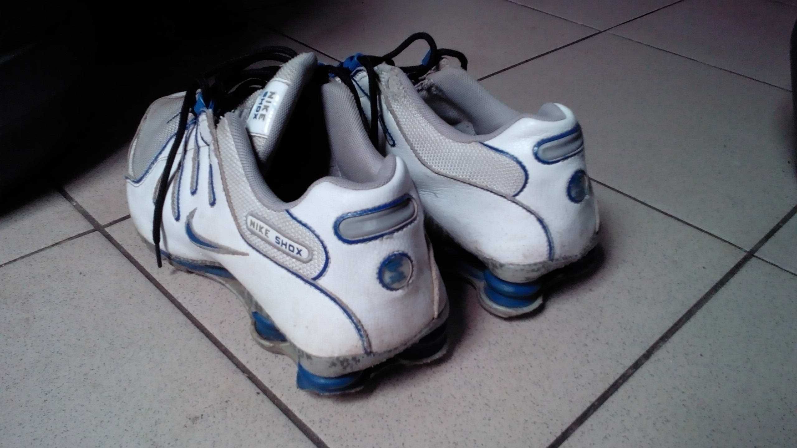 Кроссовки Nike shox
