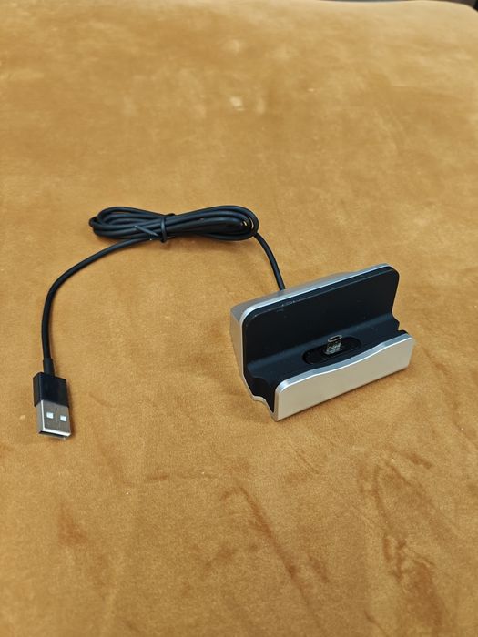 stacja dokująca do smartfona model XBX-01