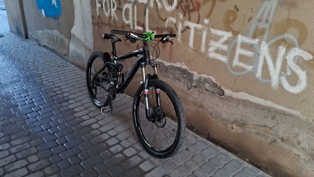 двухпідвіс Trek Fuel Ex 8 2012