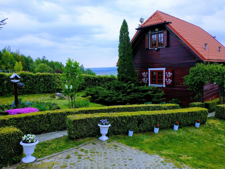 Domek modrzewiowy całoroczny do przeniesienia