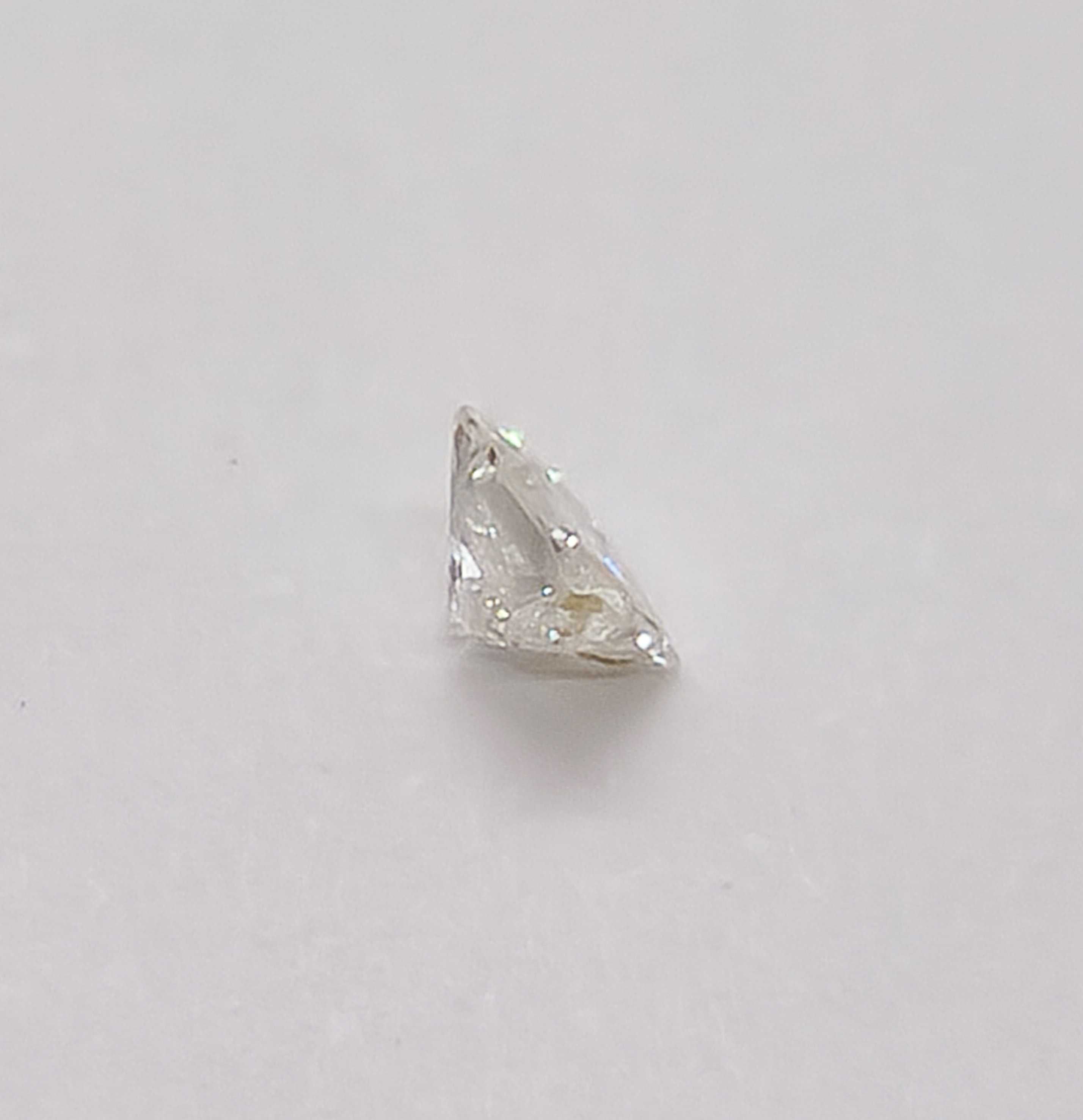 Brylant 0,085ct naturalny [nadkruszony]
