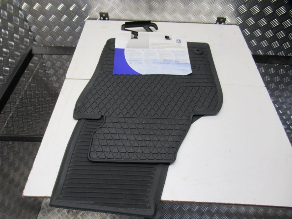 NOWE dywaniki przednie gumowe Vw Tiguan