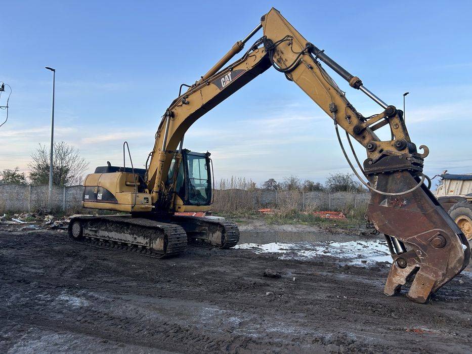 Koparka gasienicowa Cat 318CL 12300 mth