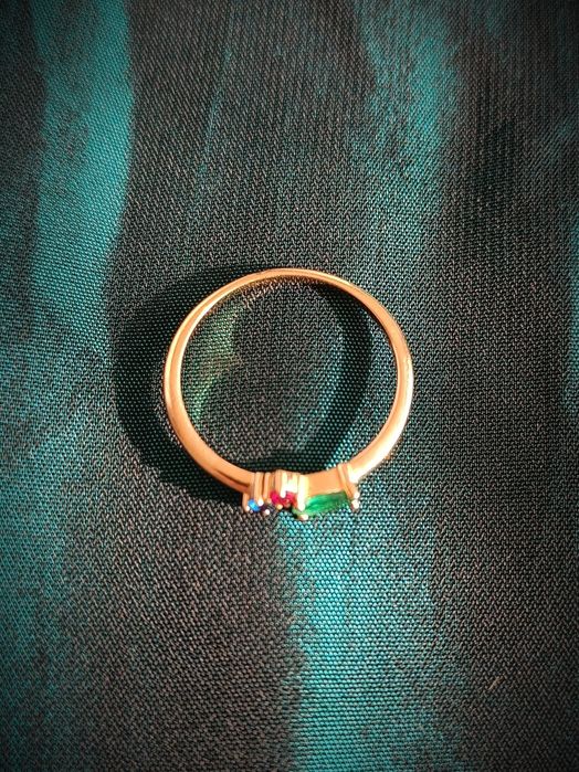 Pierścionek złoty 3 kamienie, Jubiler Yes, roz13, pr585