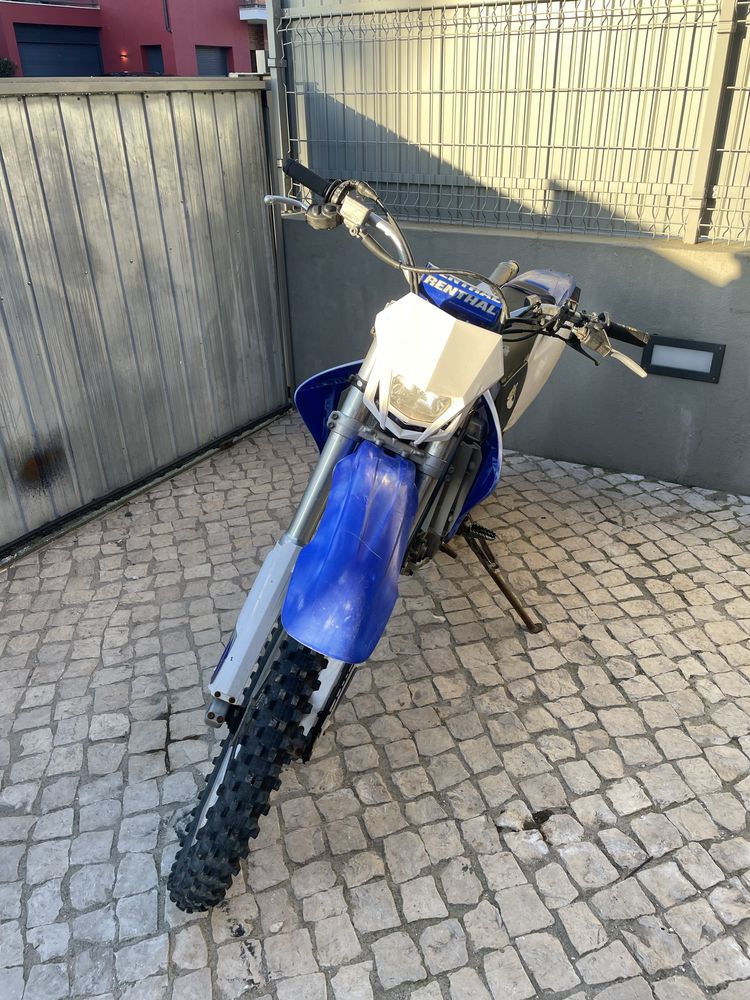 Vendo mota WR 426