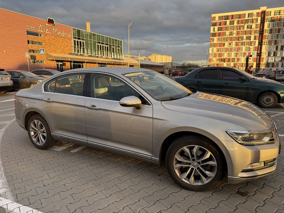 Volkswagen Passat TDI Highline 2.0  в ідеальному стані
