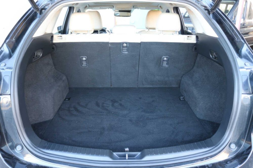 Mazda CX-5 Touring      2017