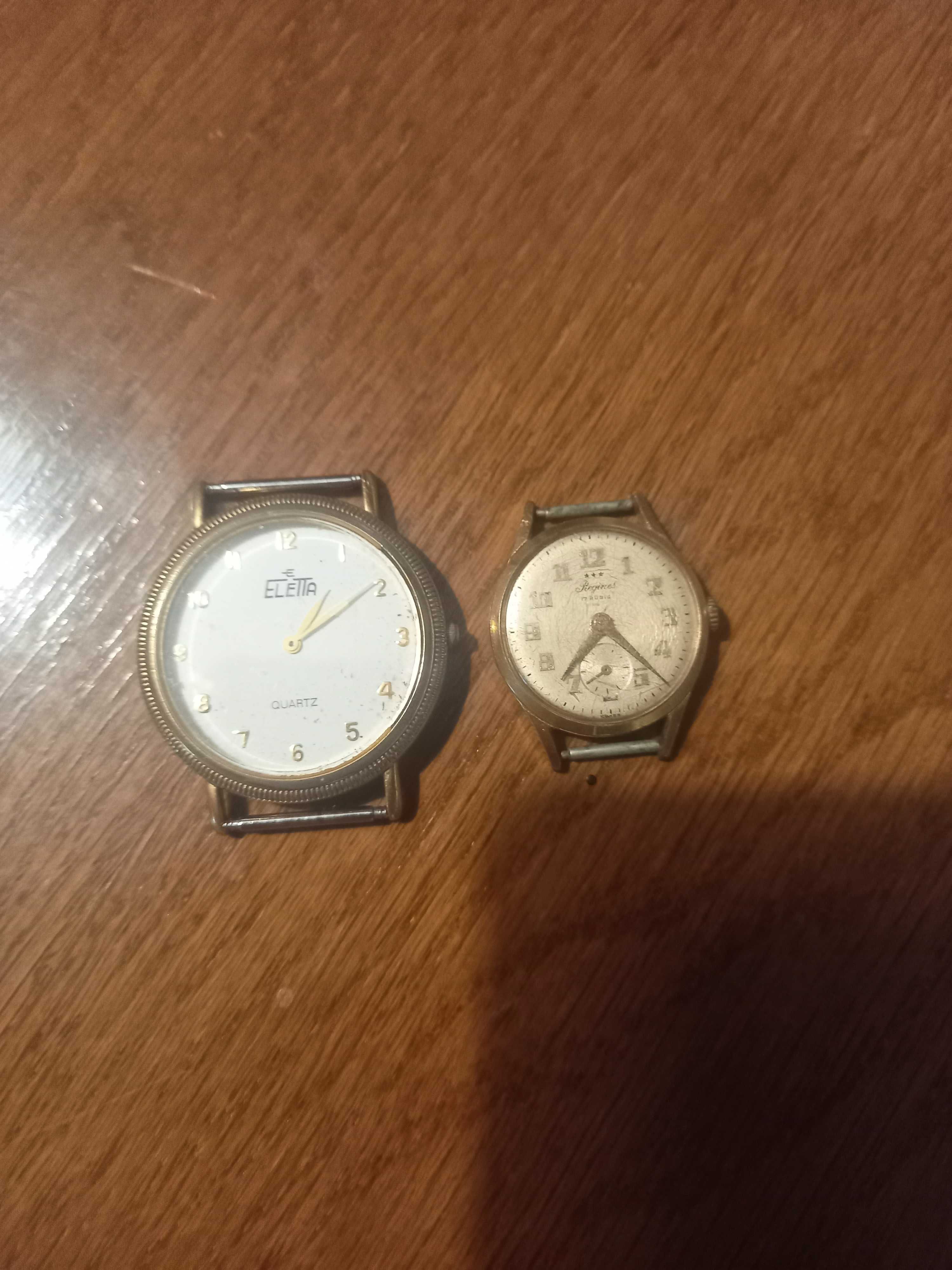 Relógios antigos, de senhora e homem. Datam dos anos 50.