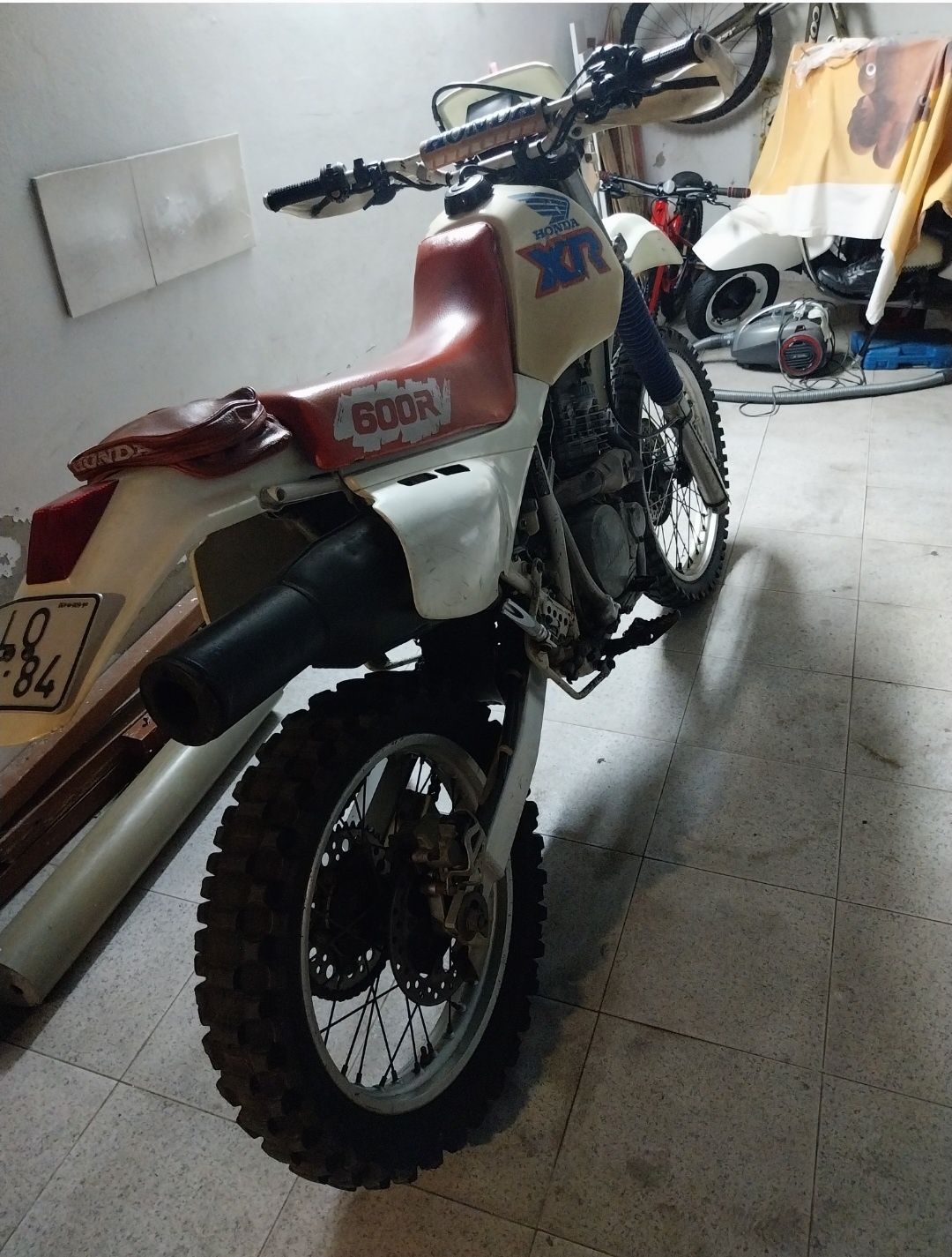 Honda      XR 600