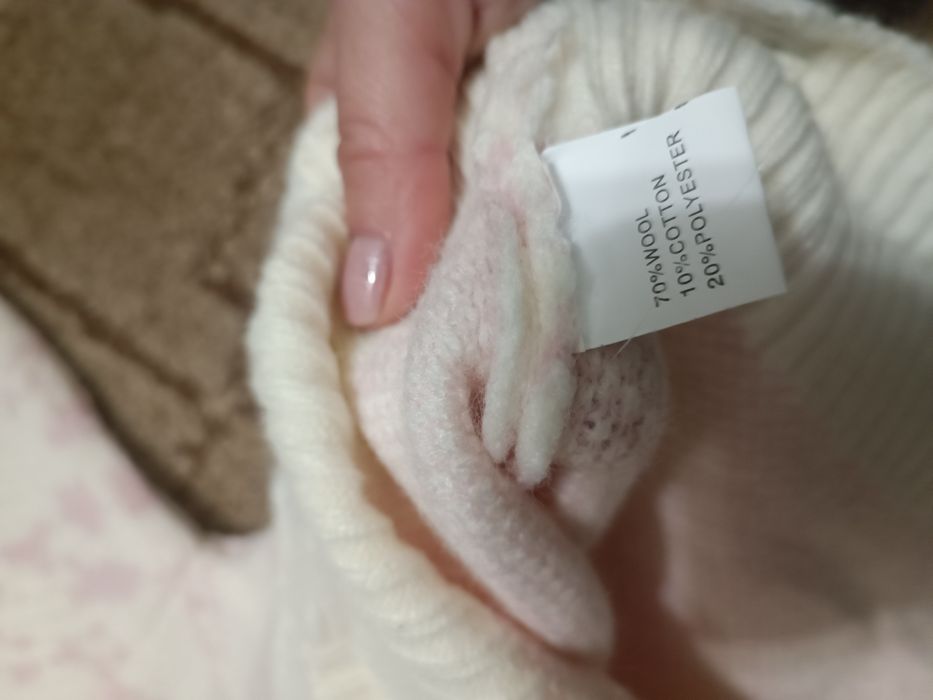 Дуже крутий теплий светр