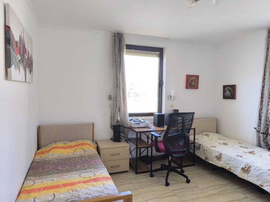 Продається трикімнатна квартира з видом на море,  Болгарія.