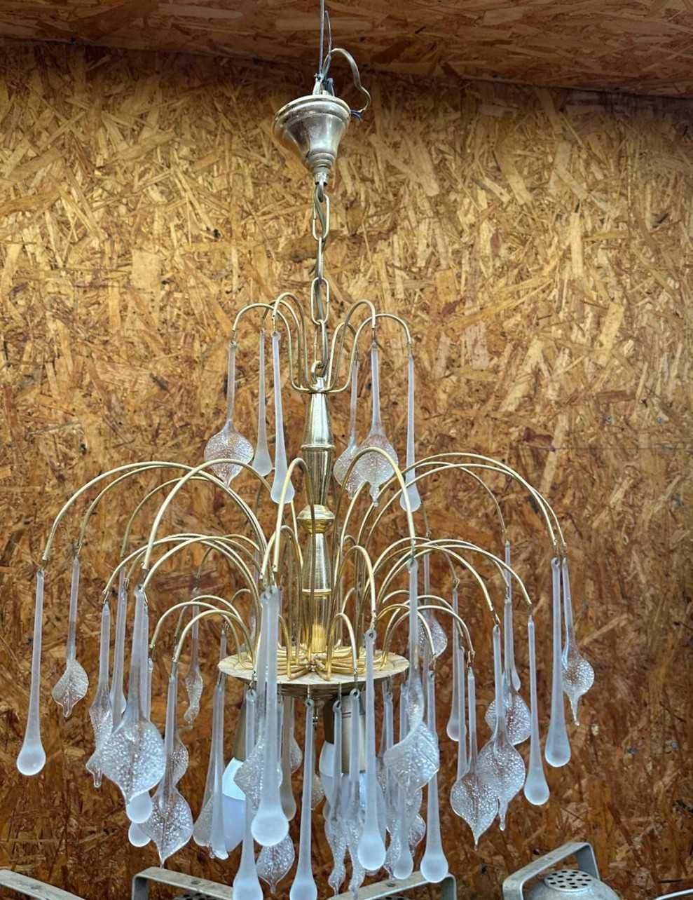 Lustre/Candeeiro de suspensão antigo - dourado e pingentes em cristais