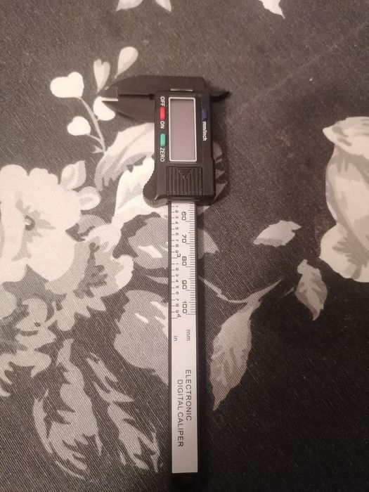 Precyzyjna suwmiarka elektroniczna 150mm