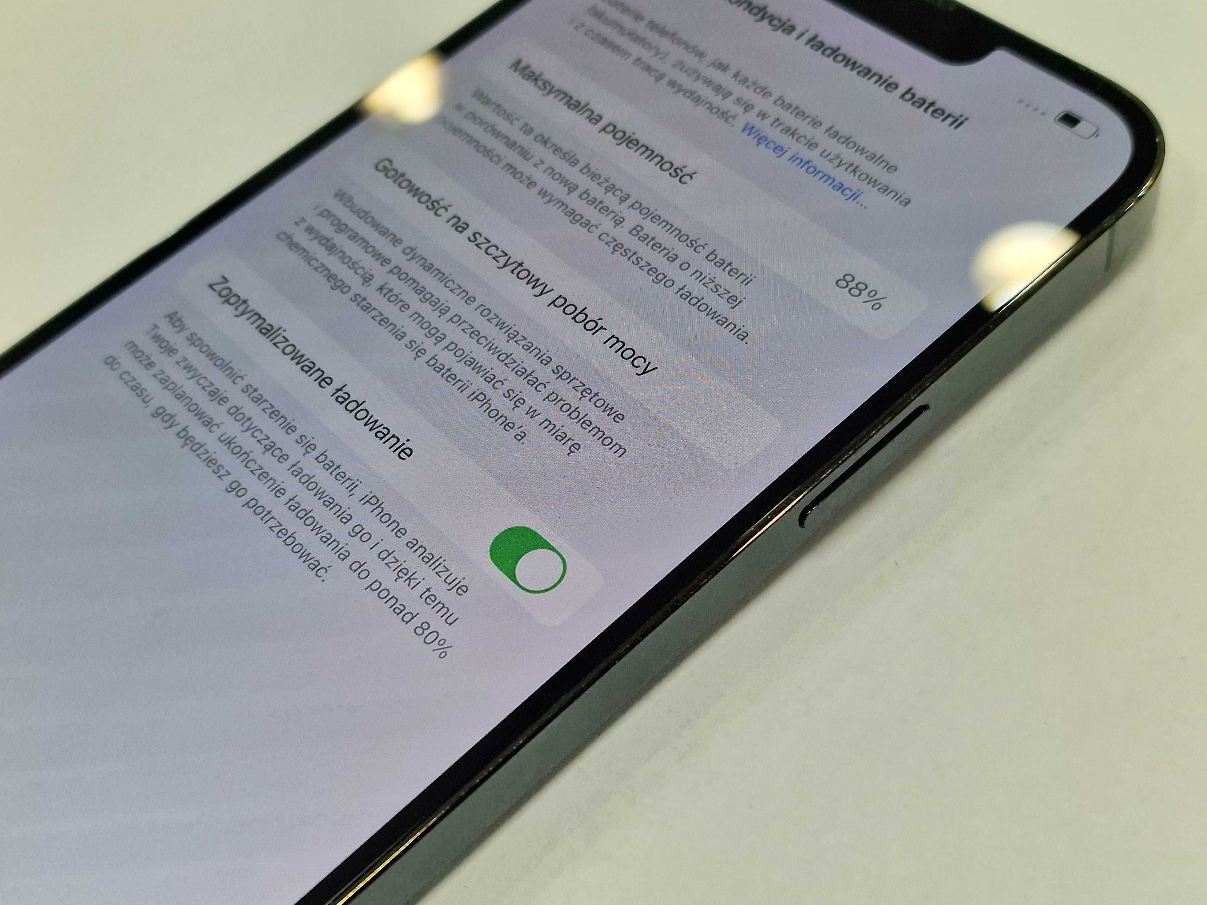 Iphone 13 PRO MAX 128GB/ Alpine Green/ Bat 88%/ Grade A- + ładowarka