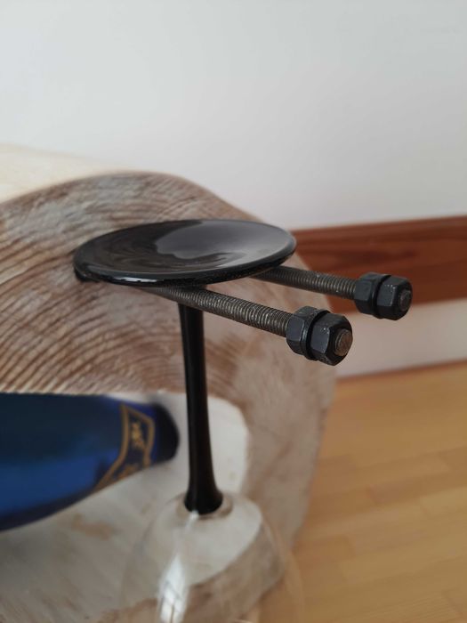 Stojak na wino DIY