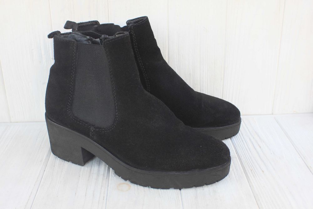 Ботильйони Tamaris замша Німеччина 38р черевики ботильоны ботинки