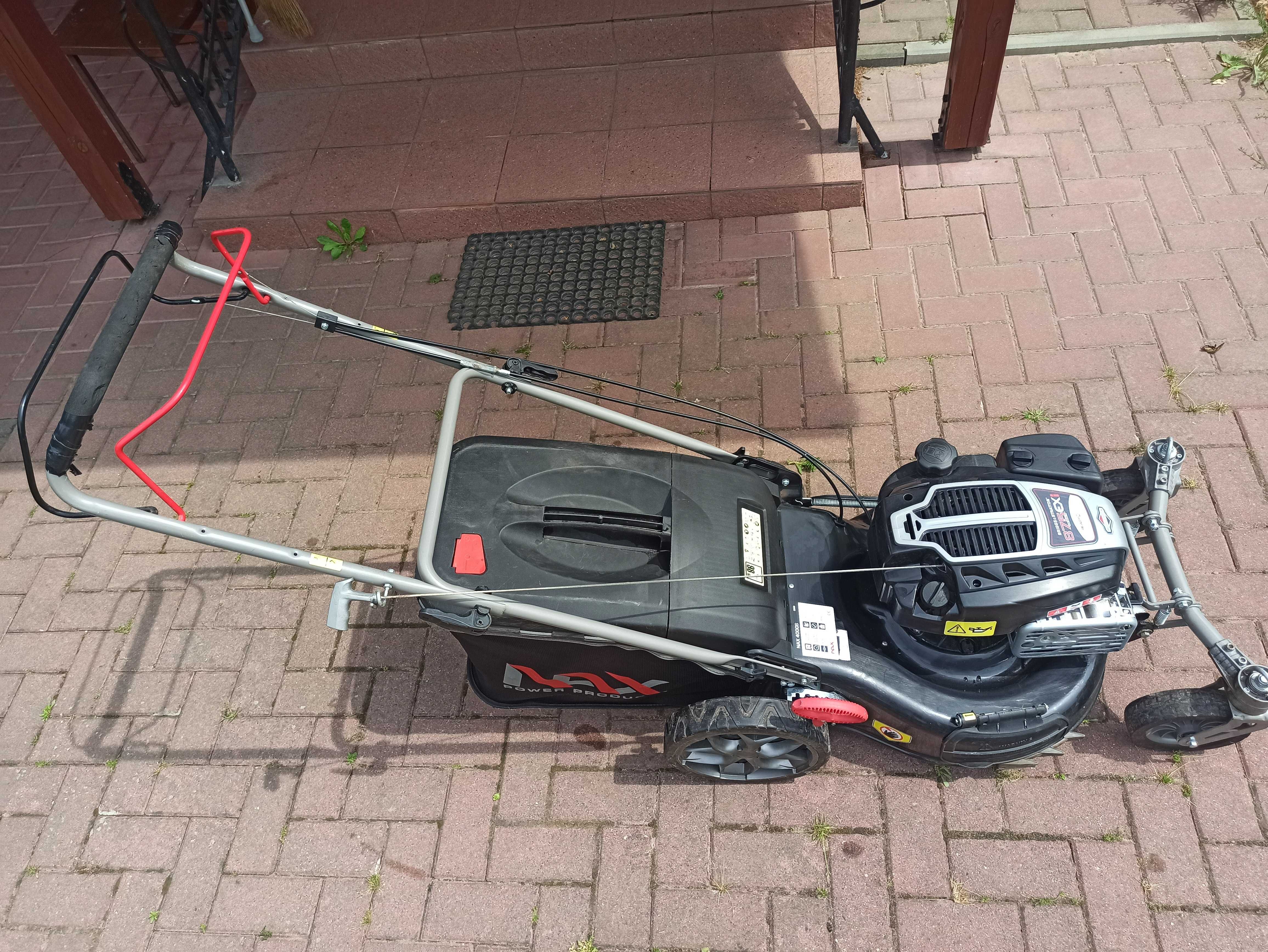 Kosiarka spalinowa NAX 4000S