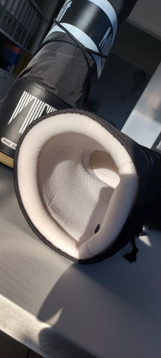 Moon boot 43-46 czarne