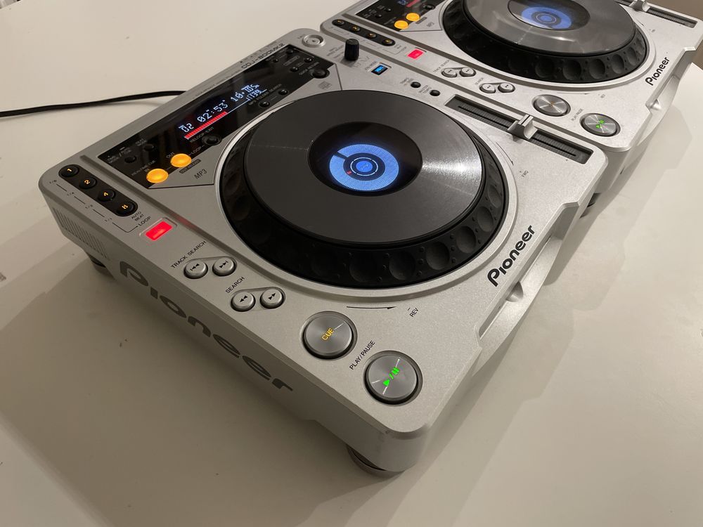 Pioneer CDJ 800 mk2