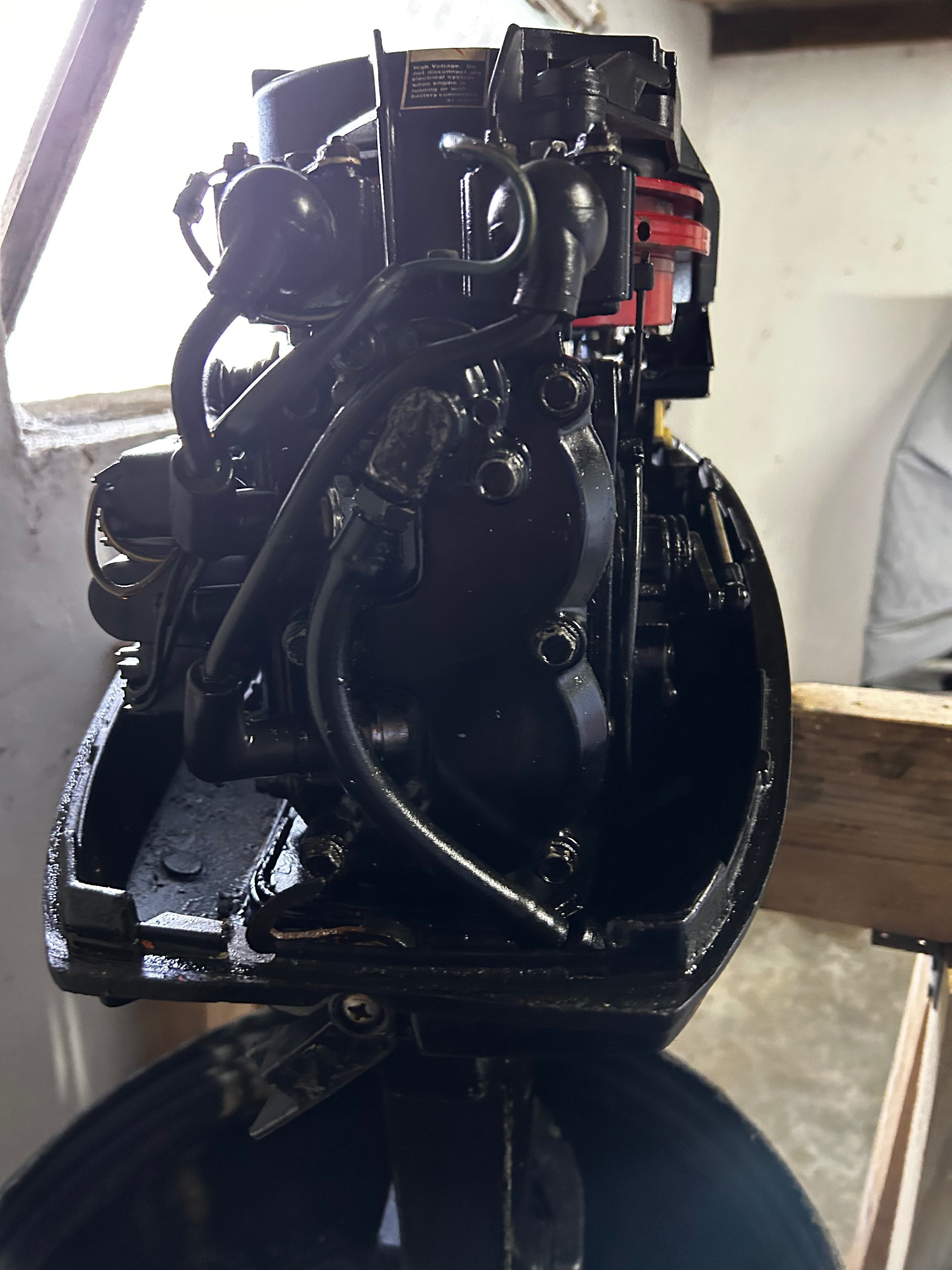 Motor fora de borda Mercury 9.9