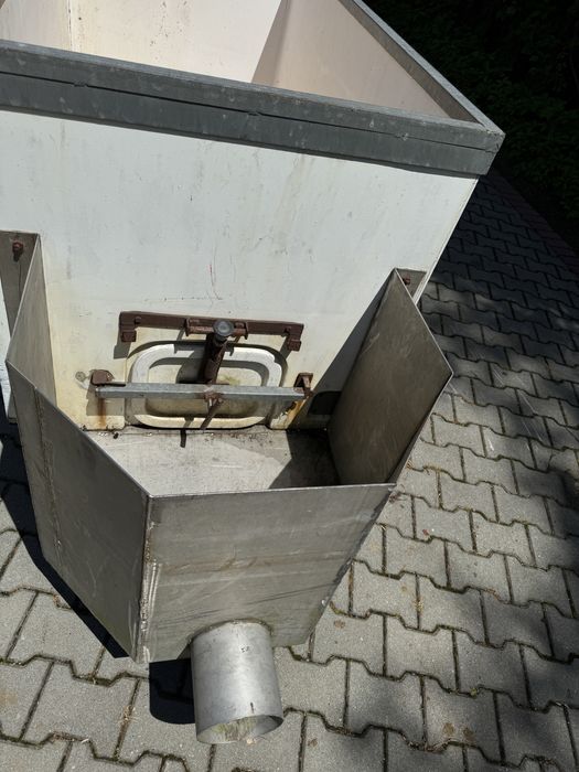 Zbiornik basen izolowany 1500litrów do transportu sprzedaży Ryb