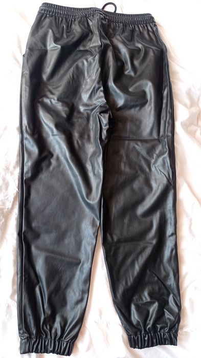 Джогеры из эко кожи