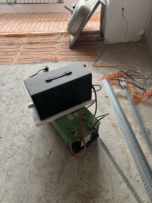 Аккумулятор + инвектор