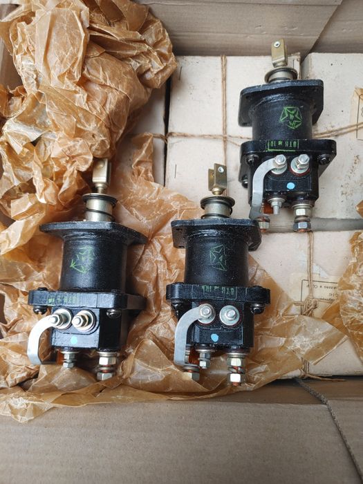 Реле втягуюче зил 131 урал СССР