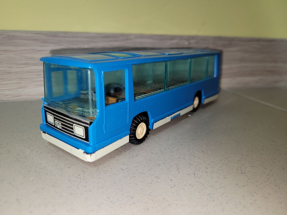 Autobus Bison PRL