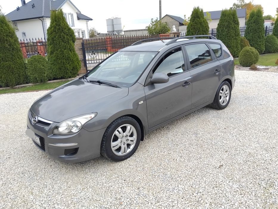 Ładny HYUNDAI I30CW*1.6CRDI 90KM*2010rok*Bez RDZY*KLIMA(sprawna)*Zadba