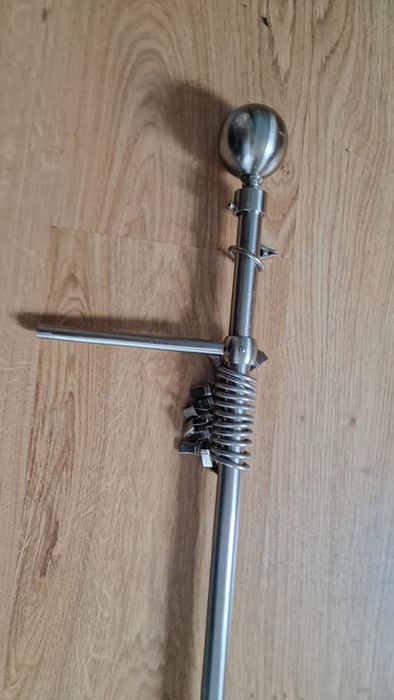 Sprzedam karnisz 255 cm